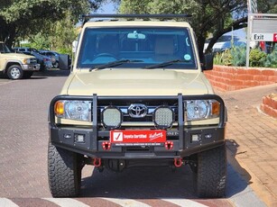 Used Toyota Land Cruiser 79 4.0 V6 for sale in Gauteng