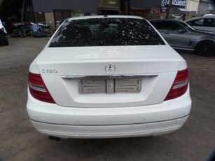 Mercedes C180 BE Classic AT White - 2012 STRIPPING FOR SPARES