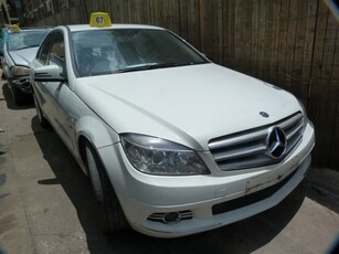 Mercedes C180 CGI W204 Classic AT White - 2011 STRIPPING FOR SPARES