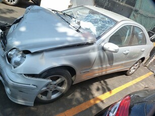 Mercedes C180K Avantgarde AT Silver - 2007 STRIPPING FOR SPARES