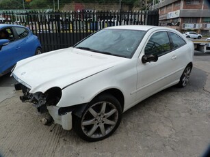 Mercedes C230K W203 Coupe ATT White - 2004 STRIPPING FOR SPARES