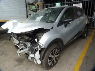 Renault Captur Blaze 900T Manual Silver - 2019 STRIPPING FOR SPARES
