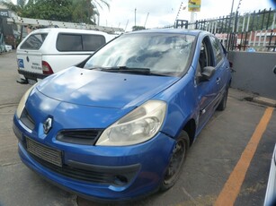 Renault Clio III 1.6 16V Manual blue - 2007 STRIPPING FOR SPARES