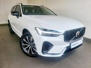 Volvo XC60 B5 AWD Plus Dark