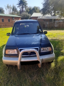 Suzuki vitara 5 door v6 4x4