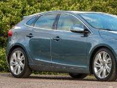 2015 Volvo V40 T3 Essential For Sale