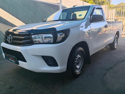2016 Toyota Hilux 2.0 (Aircon) For Sale