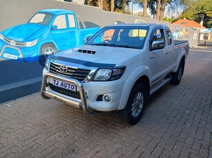 2014 Toyota Hilux 3.0D-4D Xtra Cab Raider Legend 45 For Sale