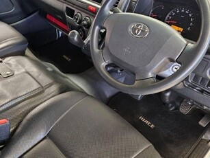 Used Toyota Quantum 2.7 Sesfikile 16