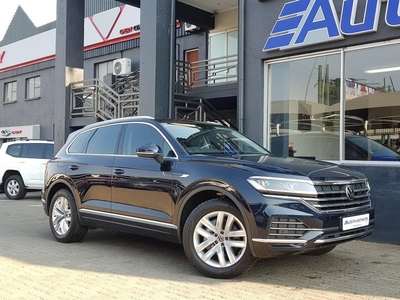 2021 Volkswagen Touareg V6 TDI Luxury For Sale