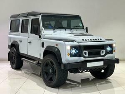Land Rover Defender 2017, Manual, 2.2 litres - Cape Town