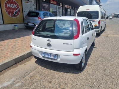Used Opel Corsa 1.4 Comfort for sale in Gauteng