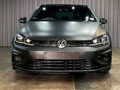 Volkswagen Golf 2022, Automatic, 2 litres - Cape Town