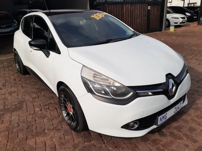 2014 Renault Clio IV 66KW Turbo Expression 5Dr