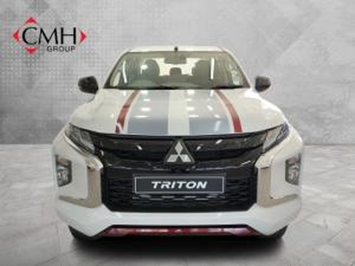 Mitsubishi Triton 2.4DI-D double cab 4x4 Athlete