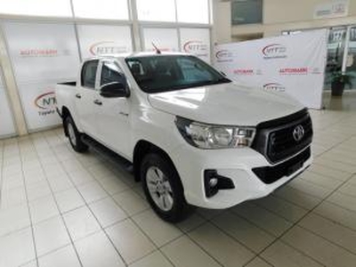 Toyota Hilux 2.4 GD-6 SRX 4X4D/C