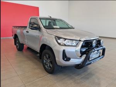 Toyota Hilux 2.4GD-6 single cab Raider auto