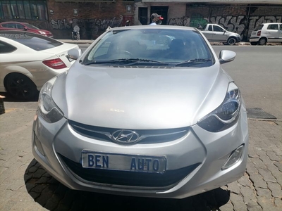 2011 Hyundai Elantra 1.6 GLS, Silver with 76000km available now!