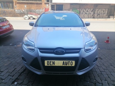2013 Ford Focus 1.6 Ambiente 5-Door, Silver with 85000km available now!