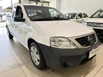 2024 Nissan NP200 1.6i Pack