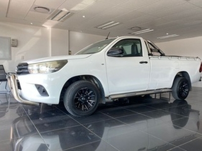 Toyota Hilux 2016, Manual, 2 litres - Port Elizabeth