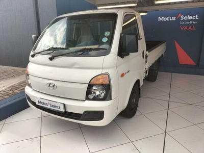 Used Hyundai H100 Bakkie 2.6D Dropside for sale in Gauteng