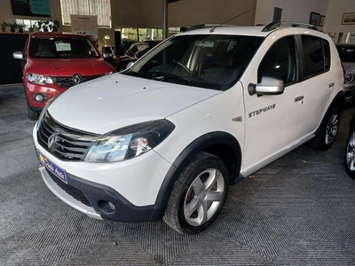 Used Renault Sandero 1.6 Stepway for sale in Western Cape
