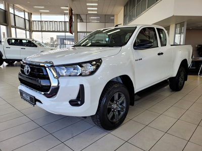 2024 Toyota Hilux Xtra Cab 2.4 Gd-6 Rb Raider 6mt for sale