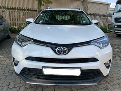 Toyota RAV4 2017, Automatic, 2 litres - Cape Town