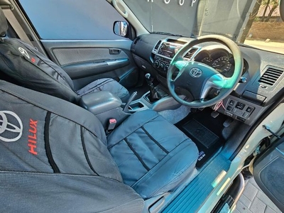 Used Toyota Hilux 2.5 D