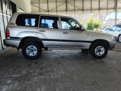 Used Toyota Land Cruiser 4.2 GLX AUTO for sale in Eastern Cape