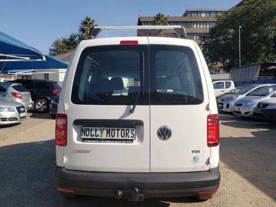 Used Volkswagen Caddy CrewBus 2.0 TDI for sale in Gauteng