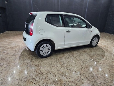 Used Volkswagen Up Take Up! 1.0 5