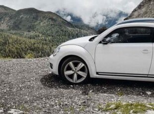 2013 Volkswagen Beetle Sedan