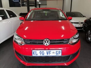 2013 Volkswagen Polo sedan 1.4 Comfortline For Sale in Gauteng, Johannesburg