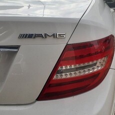 Benz C300 AMG Sunroof Automatic V6