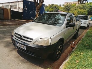 2007 Opel corsa 1.4 bakkie 95000km