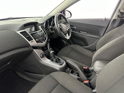 2015 Chevrolet Cruze 1.6 LS 5Dr