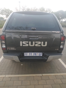 Isuzu kb 250 DTEQ LE for sale