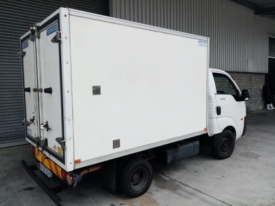 Selling Kia K2700 Diesel Refrigerated truck