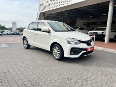 Toyota Etios hatch 1.5 Xs