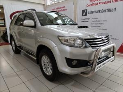 Toyota Fortuner 2.5D-4D RB