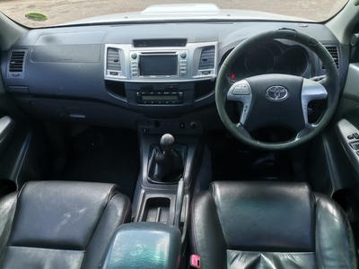 Toyota Hilux 3.0D 4D double cab Raider Dakar edition
