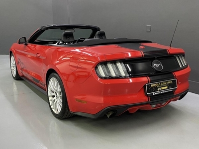 Used Ford Mustang 2.3 EcoBoost Convertible Auto for sale in Gauteng
