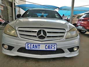 Mercedes Benz C200