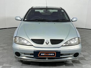 Used Renault Megane 1.6 Coupe for sale in Gauteng