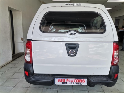 2014 NISSAN NP200 1.6i manual 84000KM Mechanically perfect with Canopy