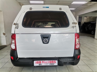 2015 NISSAN NP200 1.6 MANUAL 95000KM Mechanically perfect with Canopy