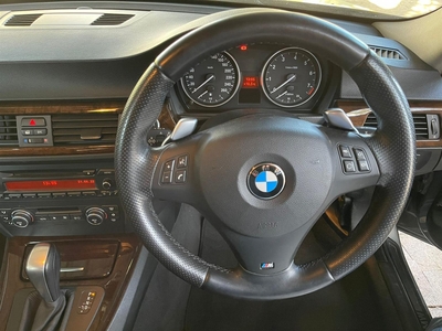 2010 BMW 3 series 325I Sedan/M sport