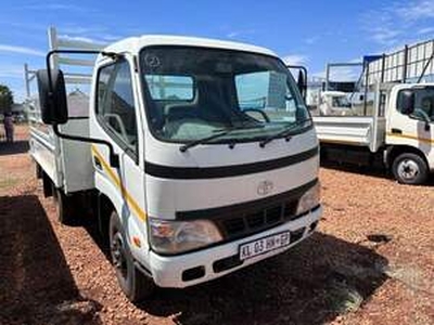 Toyota Dyna 2009, Manual - Pretoria